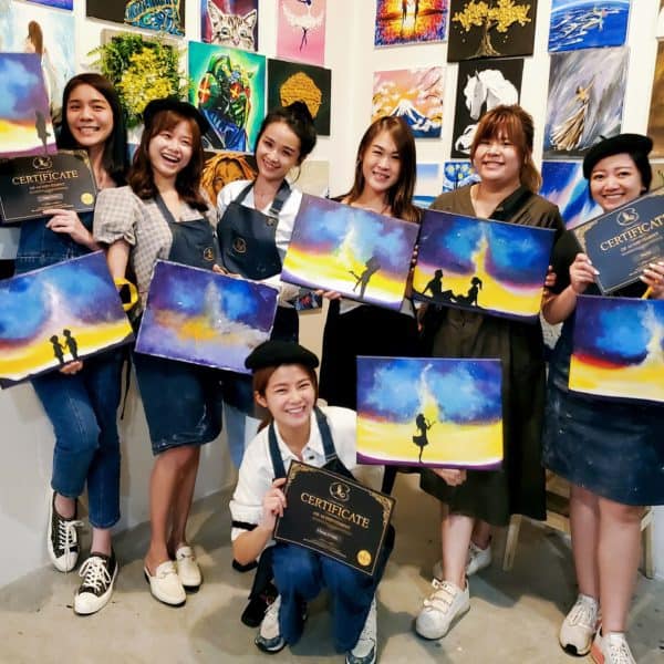 Sip and Paint: Gold Double Happiness with Le Masterpiece 9
