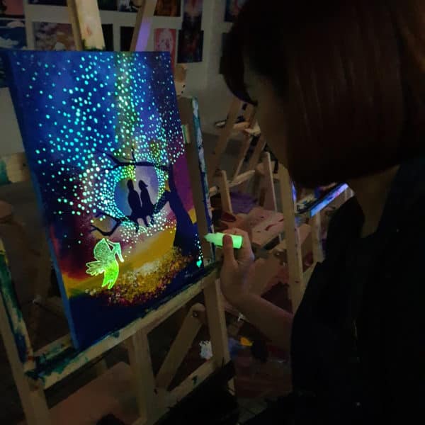 Sip and Paint: Fairytale Glow in the Dark with Le Masterpiece 9